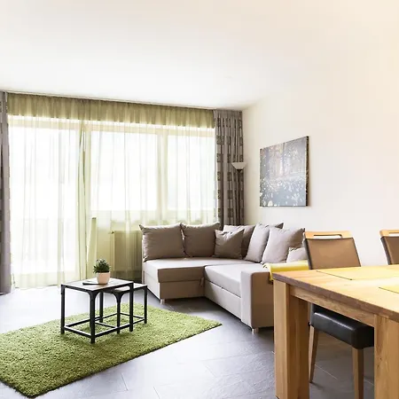 Wildgrün Apartment *