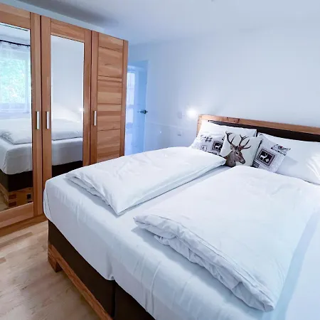 Apartment Wildgruen *